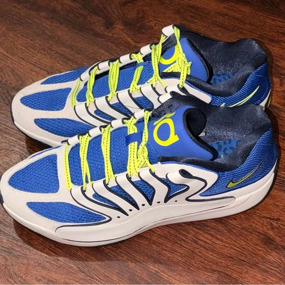 Nike Kevin Durant b ball shoes